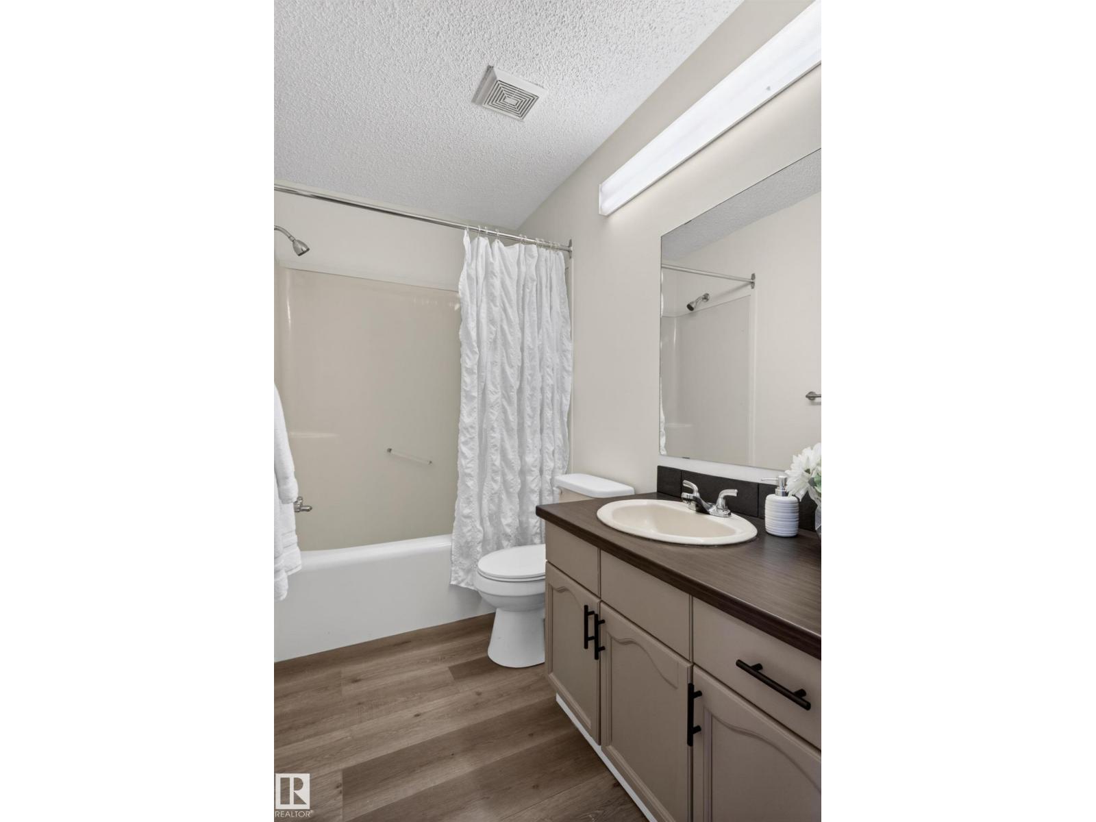 15323 72 ST NW, Edmonton