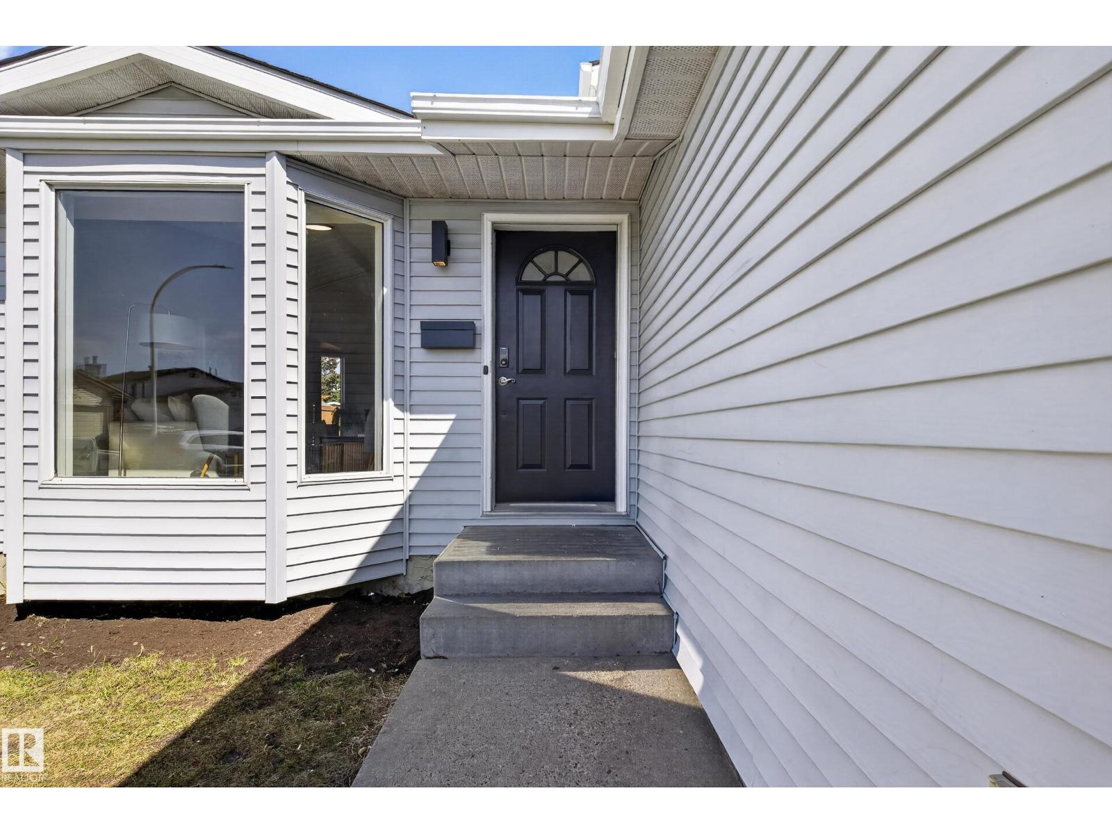 15323 72 ST NW, Edmonton