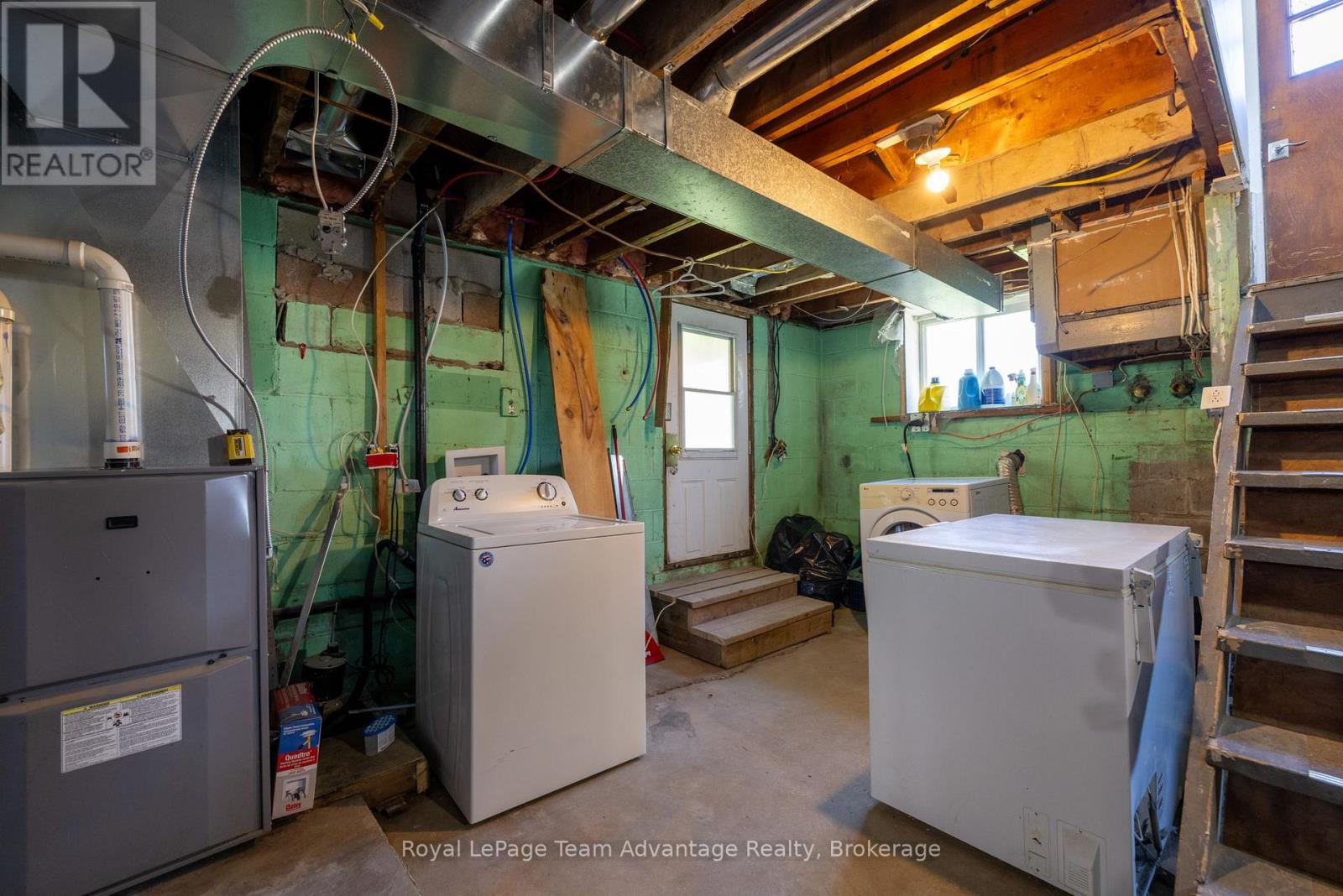 2 MEADOW STREET - 18