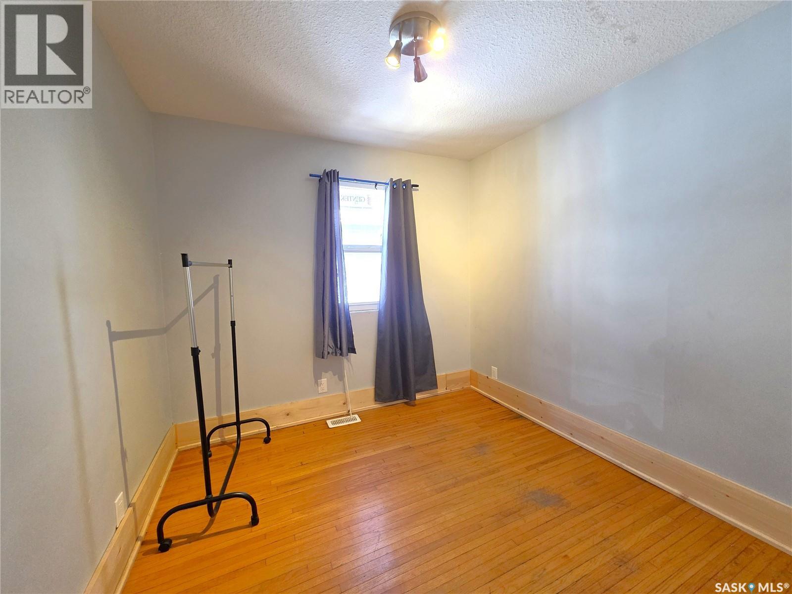 829 I AVENUE N - 4