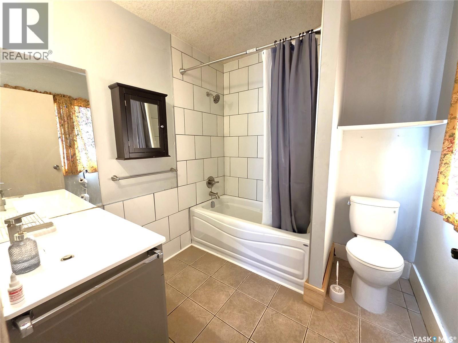 829 I AVENUE N - 8