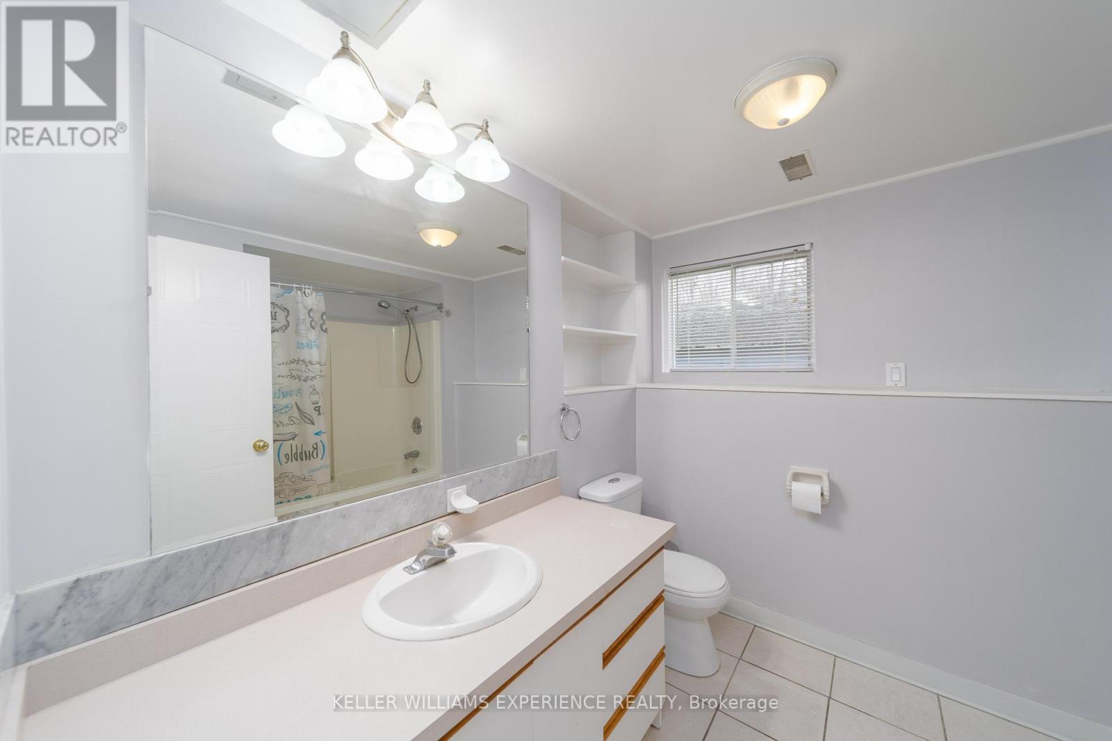1936 PENINSULA POINT ROAD - 36
