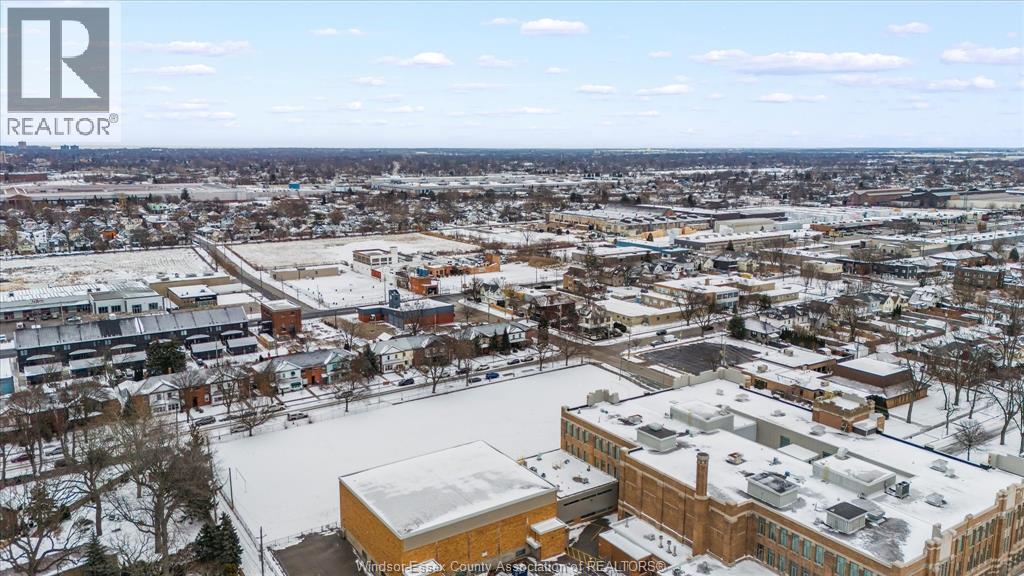 1092 MONMOUTH, Windsor, Ontario, N8Y3L7 — Photo 16