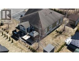 8 Louise Street, Edmundston, NB E3V0C3 Photo 41