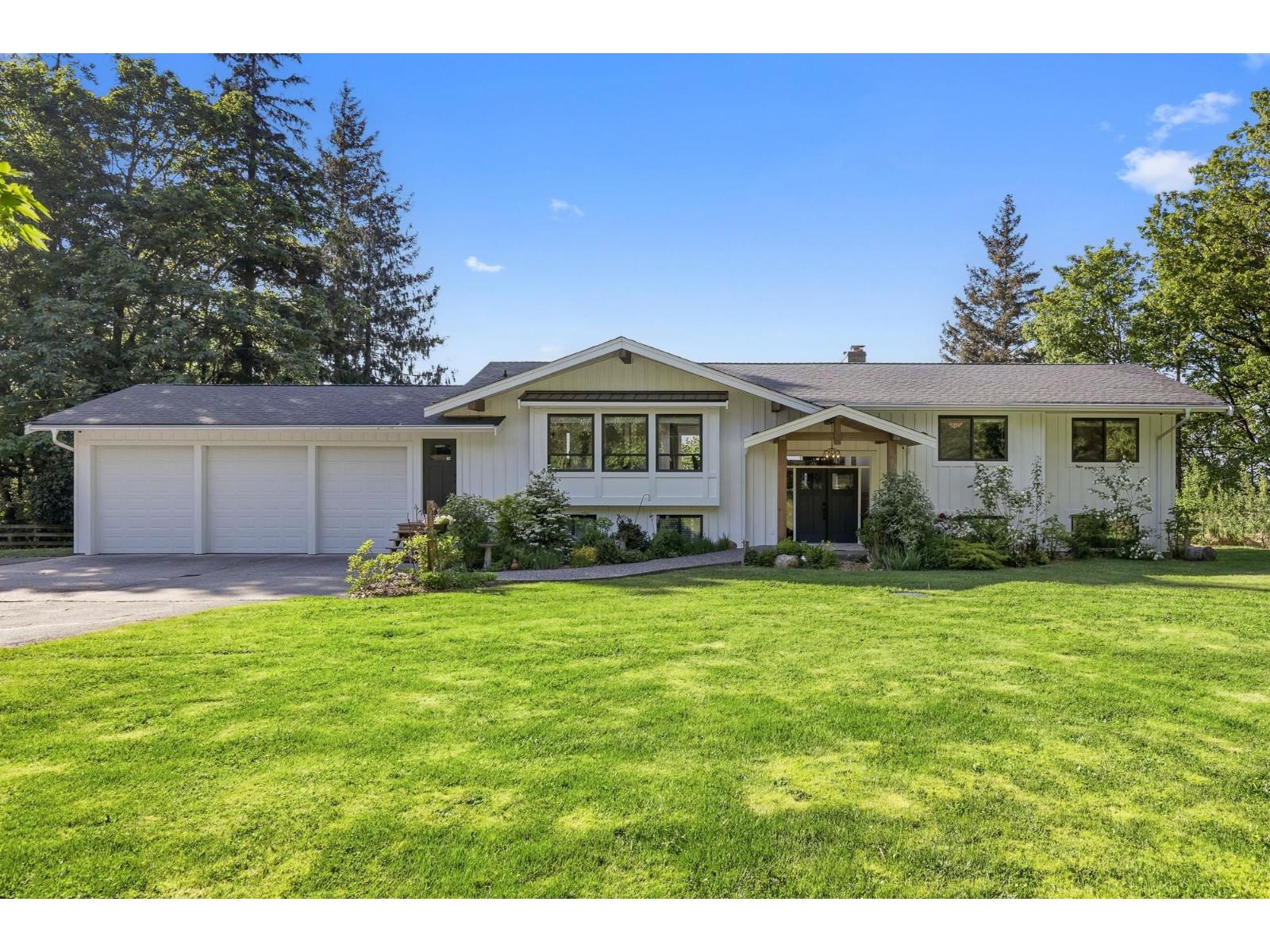42299 HIGHLAND Drive - photo 2