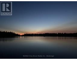 916 Dorcas Bay Road, Northern Bruce Peninsula, ON N0H2R0 Photo 10
