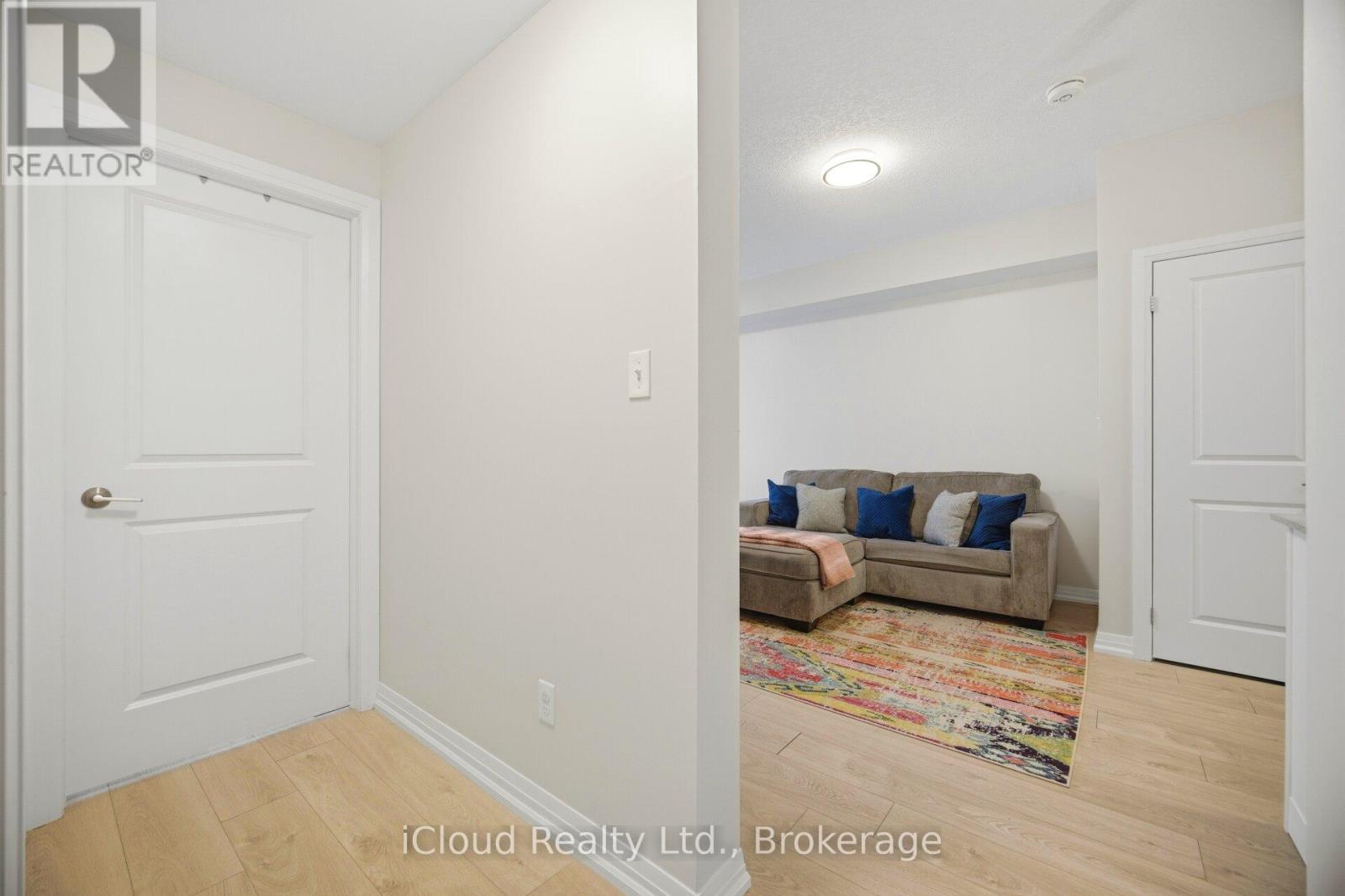 #208 295 CUNDLES ROAD E - 22