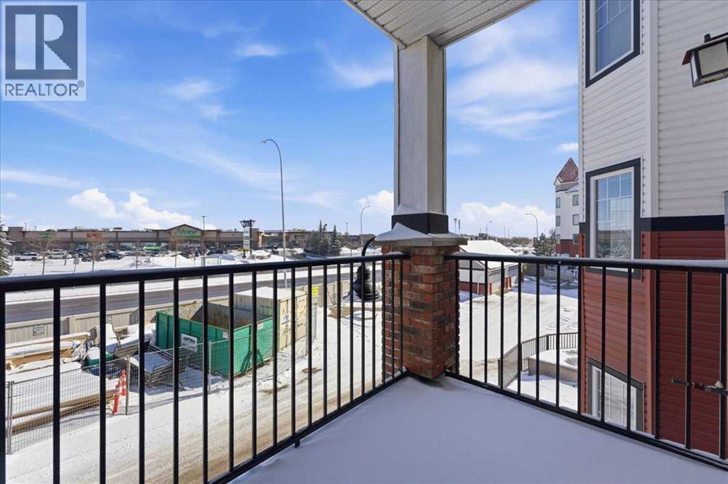 #242 30 Royal Oak Plaza NW - 23
