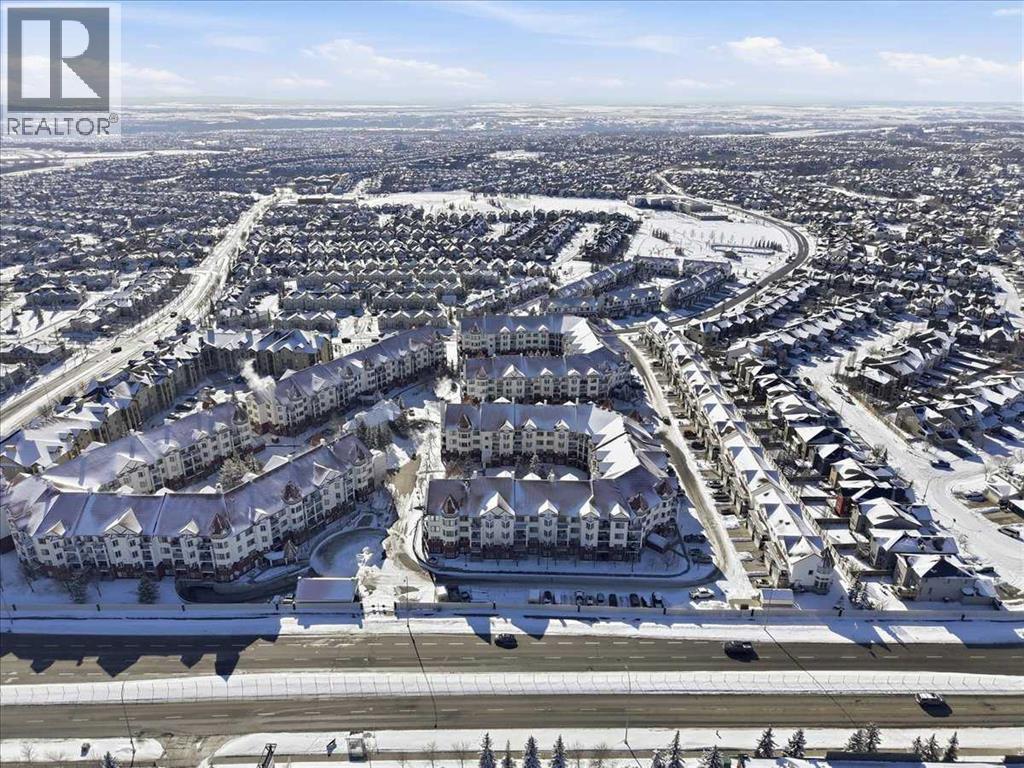 #242 30 Royal Oak Plaza NW - 43
