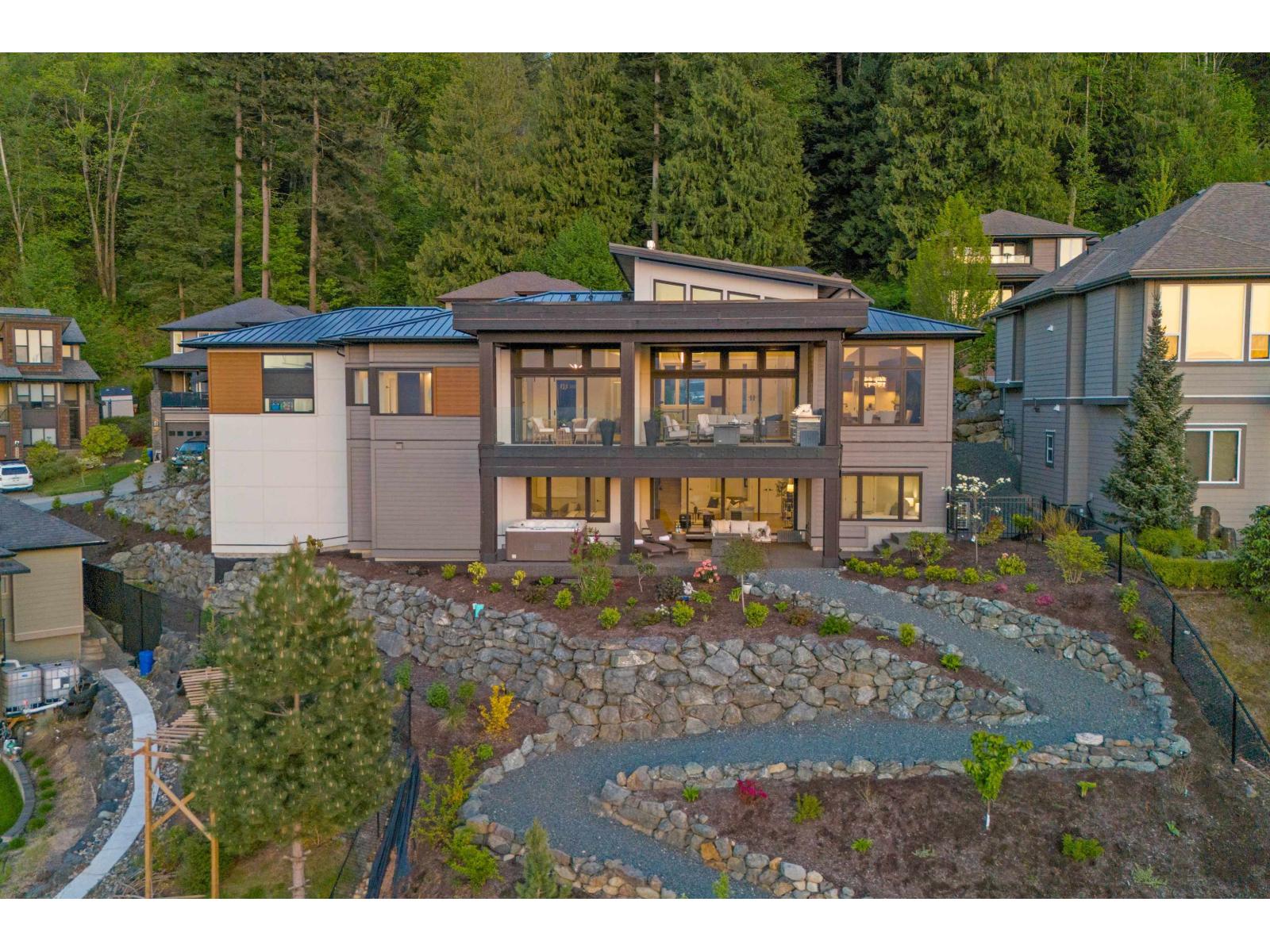 5487 MACLACHLAN PLACE, Promontory, Chilliwack