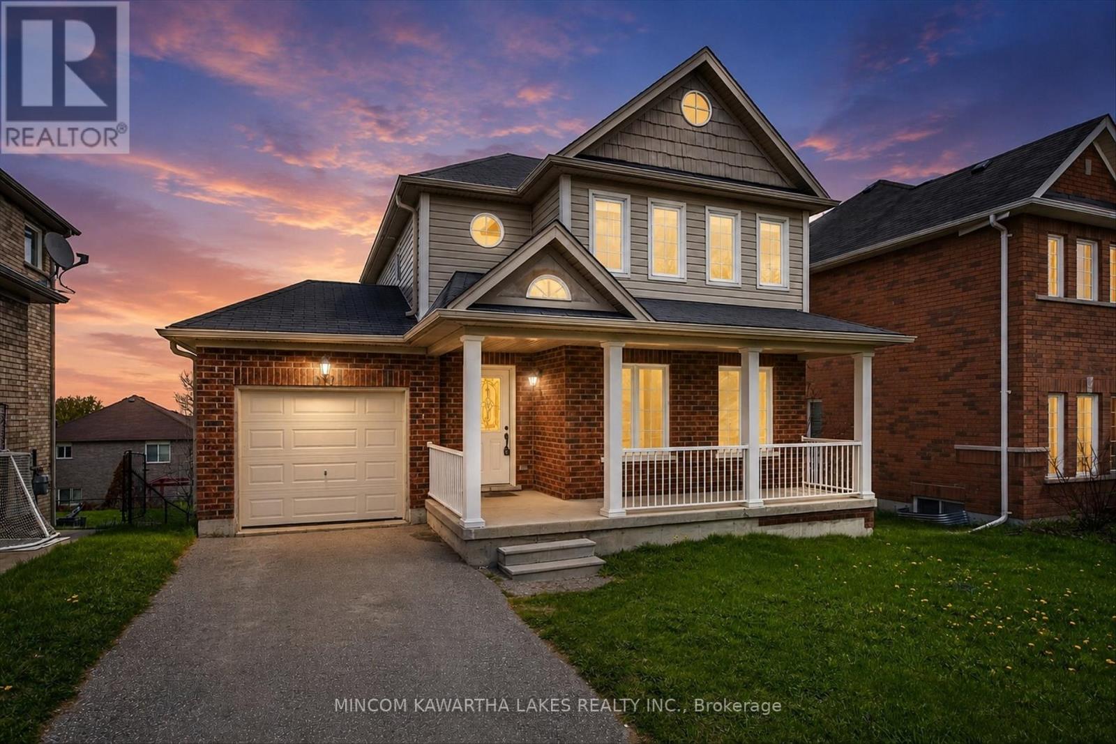 110 FARRIER CRESCENT NE - 1