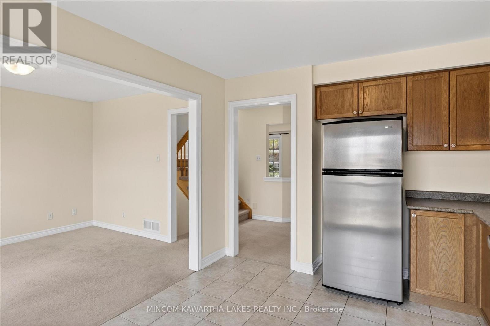 110 FARRIER CRESCENT NE - 19
