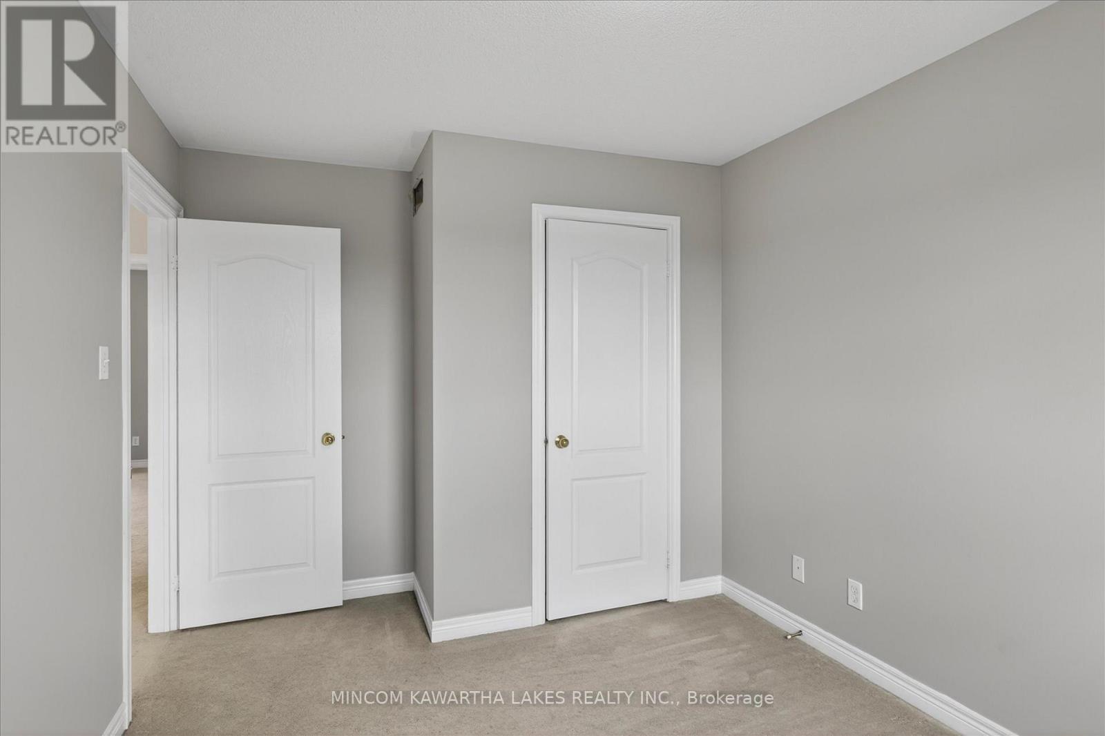 110 FARRIER CRESCENT NE - 31