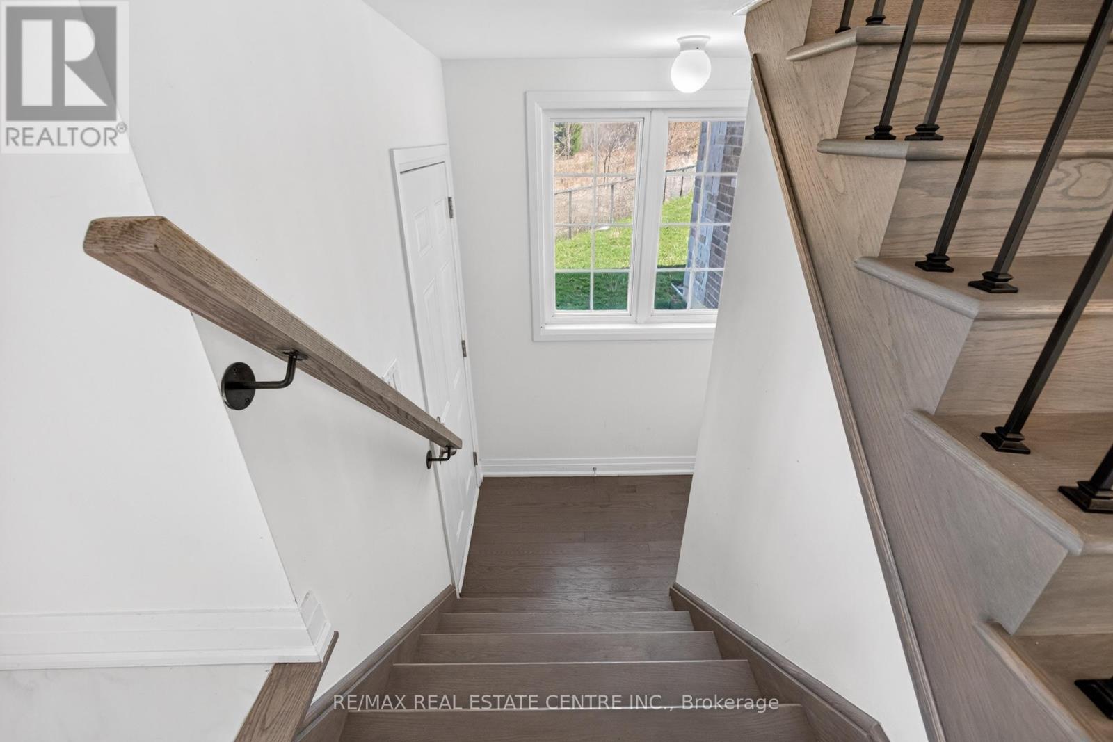 423 ROYAL WEST DRIVE - 18