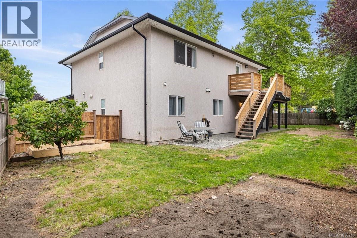 5963 Cathedral Cres - 59