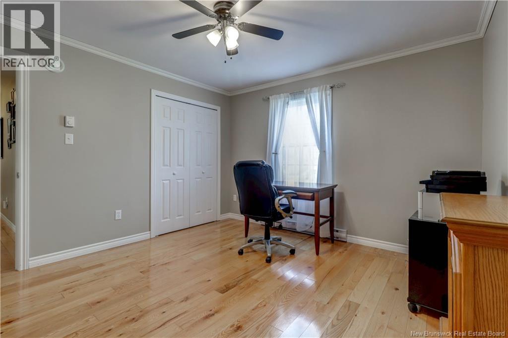 102 Creek Road - 36