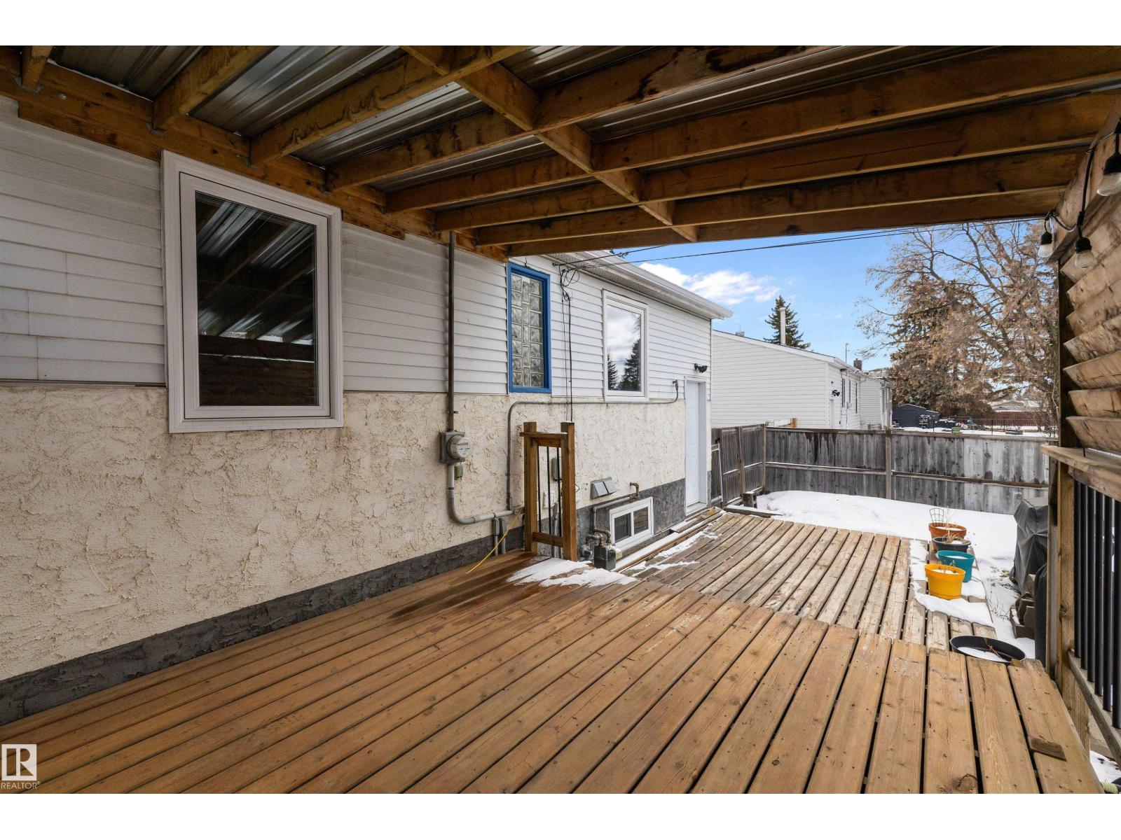 10536 162 ST NW, Edmonton