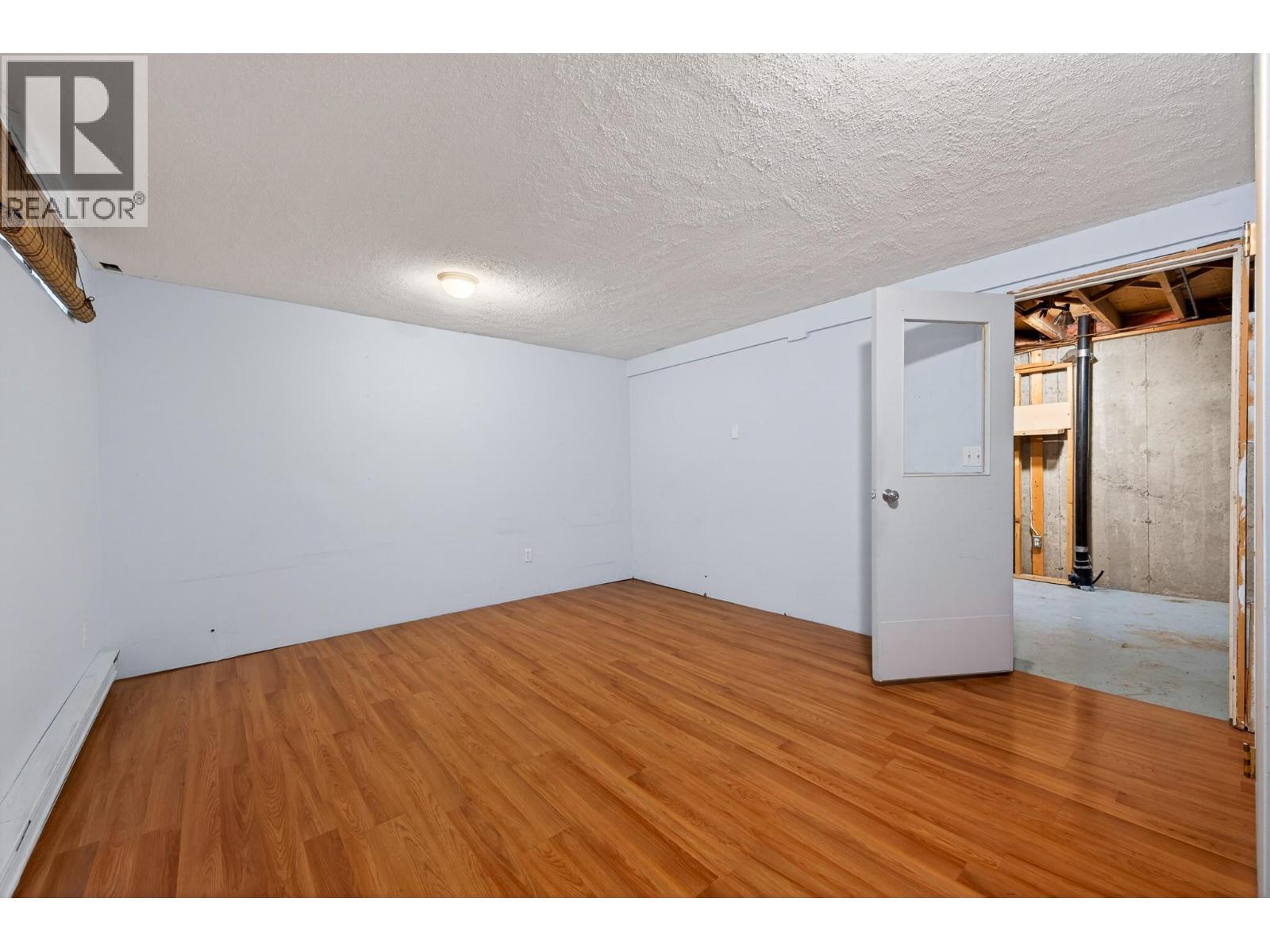#3 1605 Summit Drive - 15
