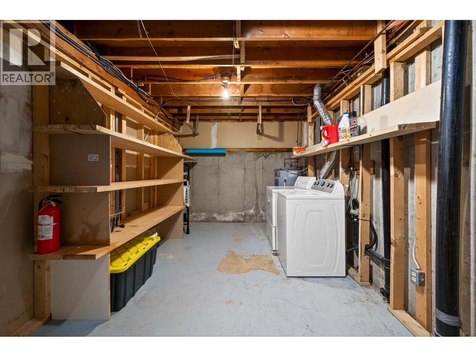 #3 1605 Summit Drive - 18