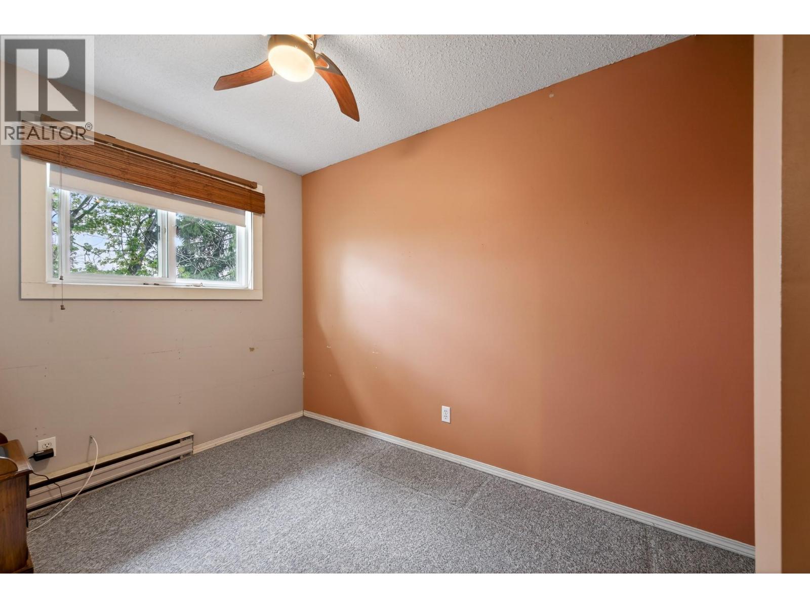 #3 1605 Summit Drive - 12