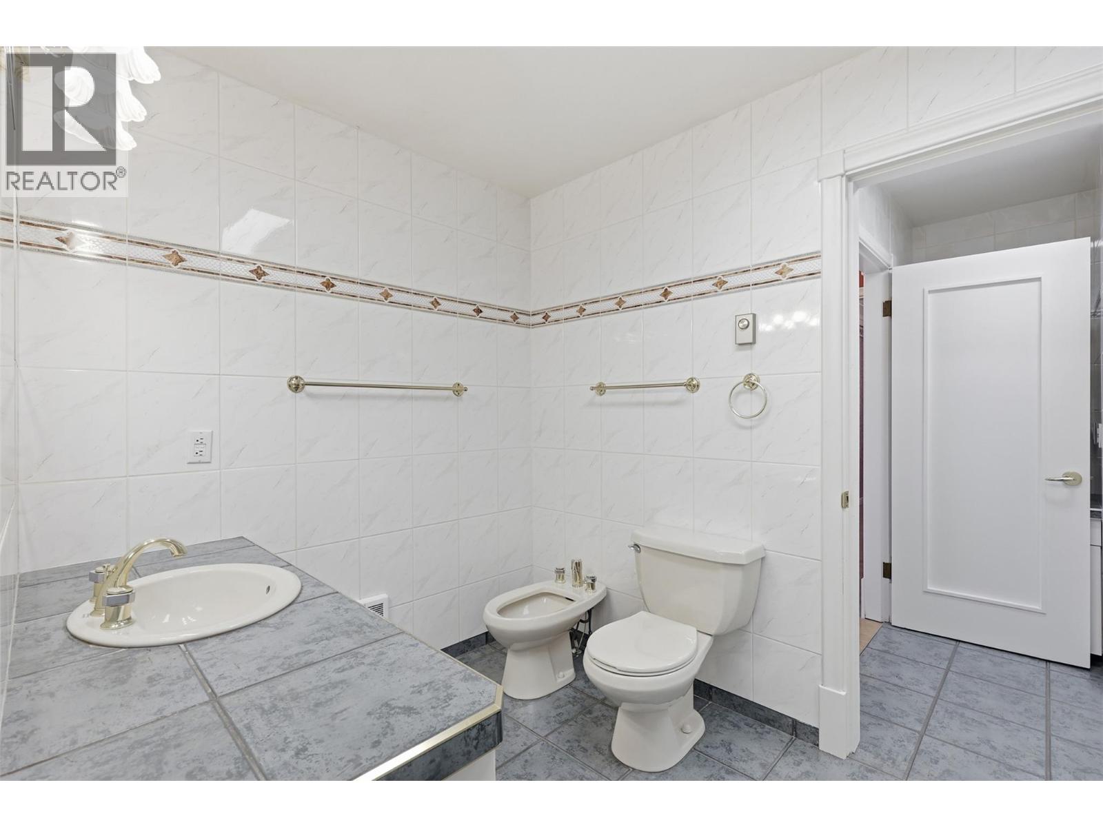  5245 Chasey Road, Celista
