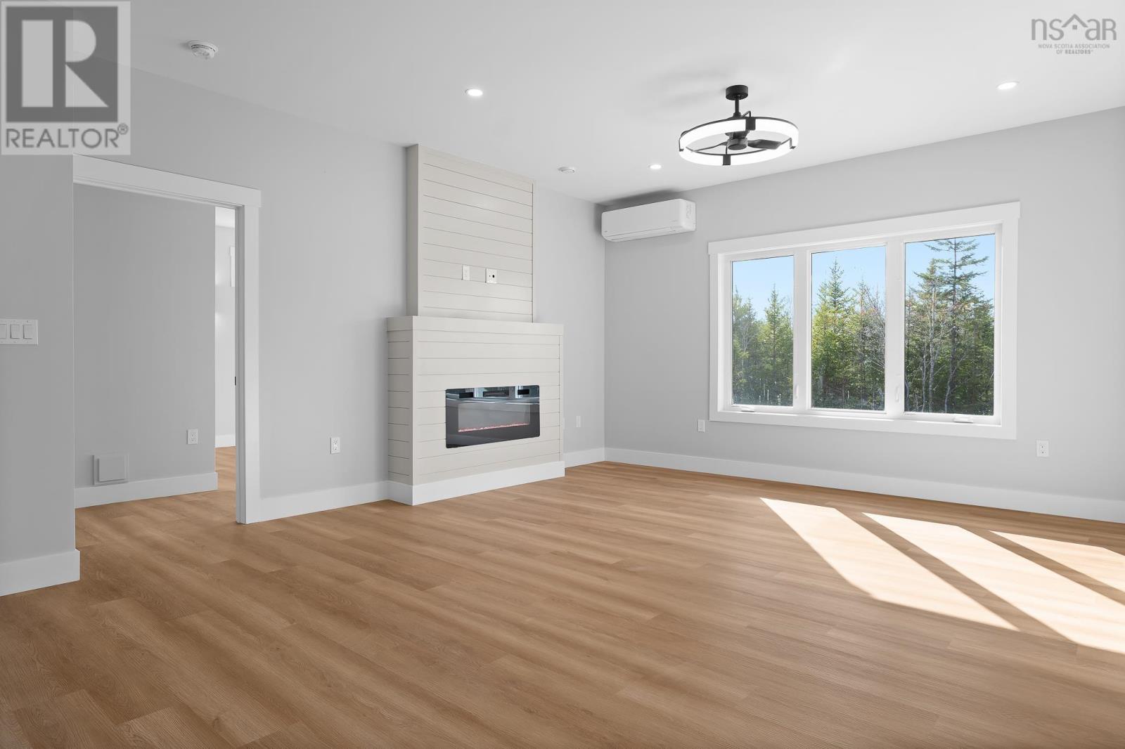 Property 25 of 49 of 122 Zaffre Drive