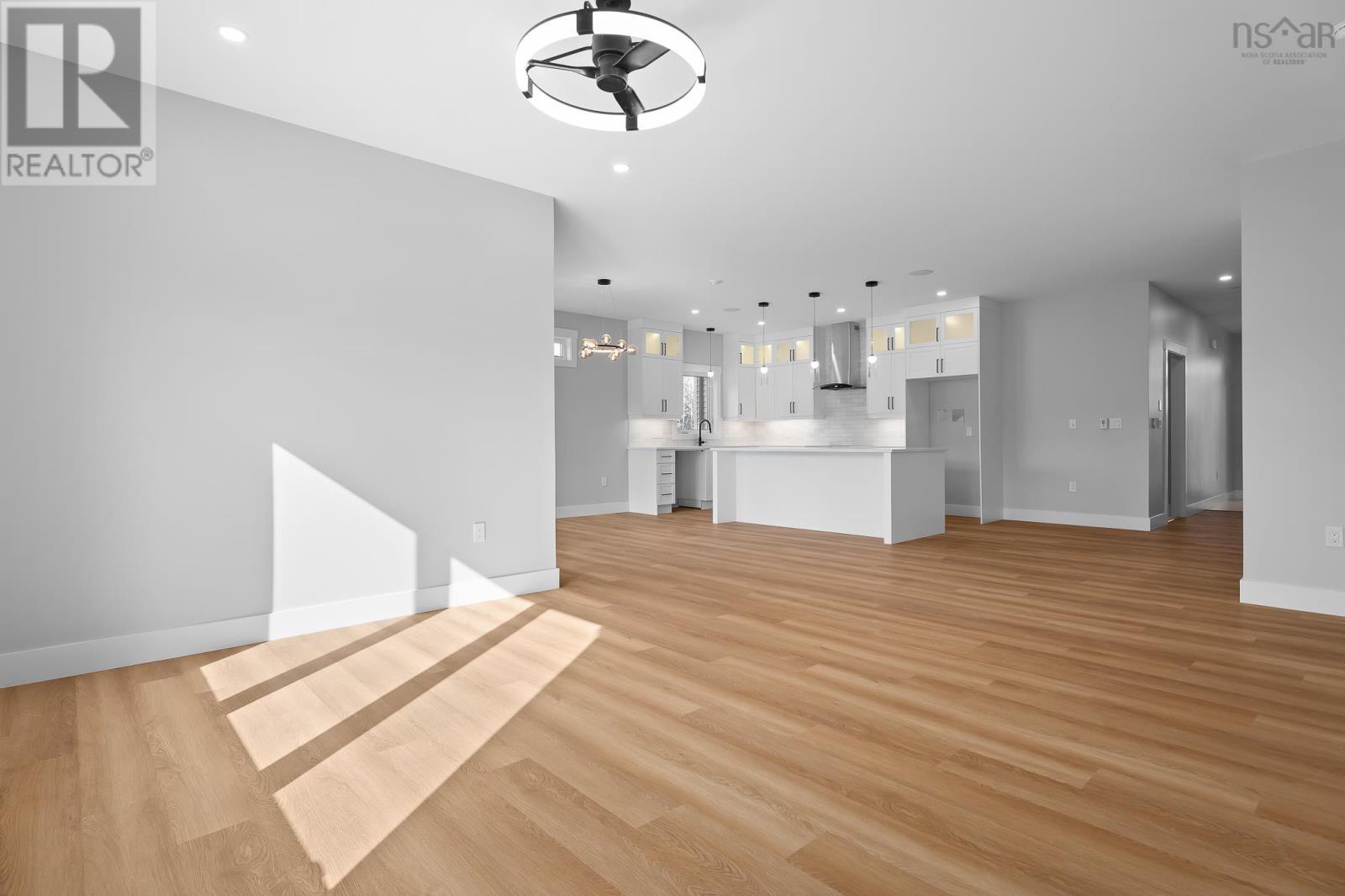 Property 21 of 49 of 122 Zaffre Drive