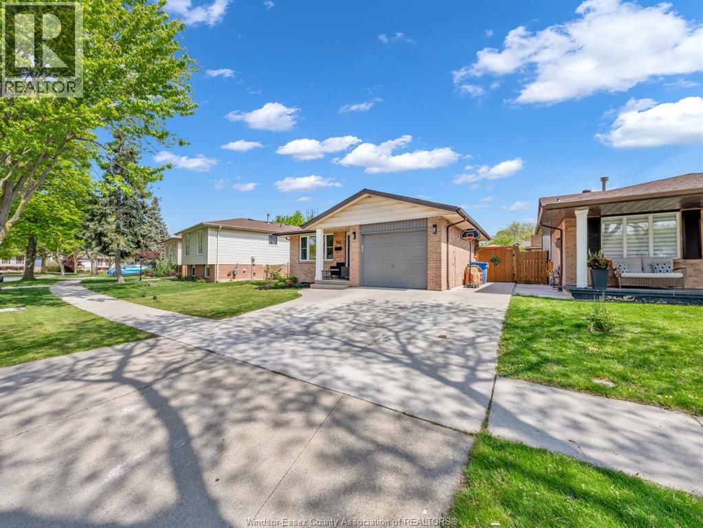 3474 DEERBROOK, Windsor, Ontario, N8R2E4 — Photo 5