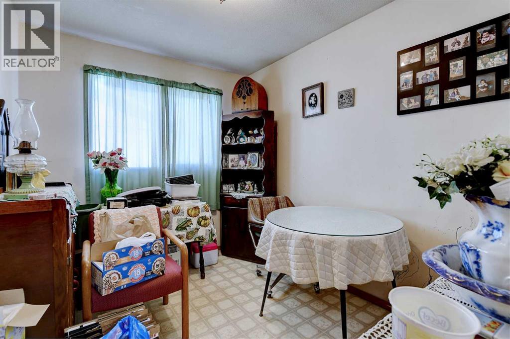 10418 108 Avenue - 7