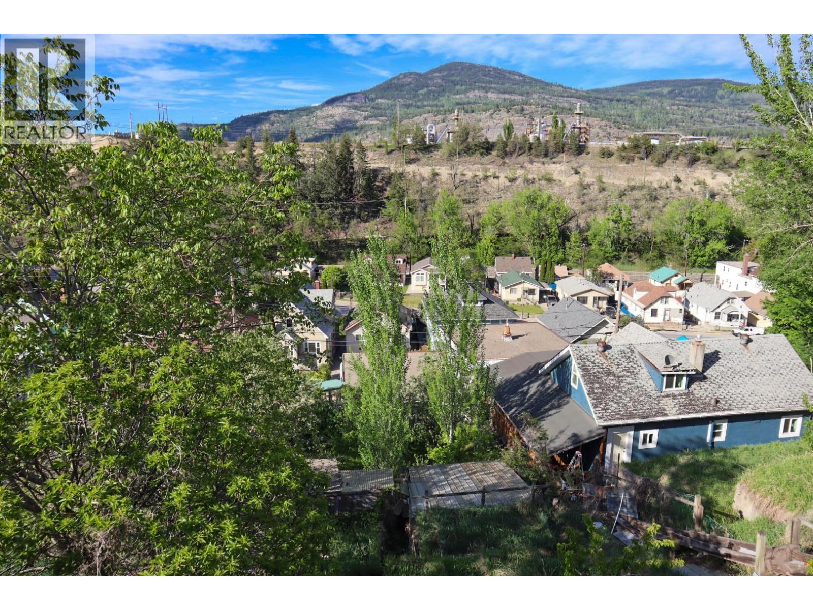 244A Old Rossland Avenue, Trail