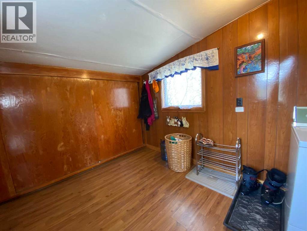 2314 215 Street - 21