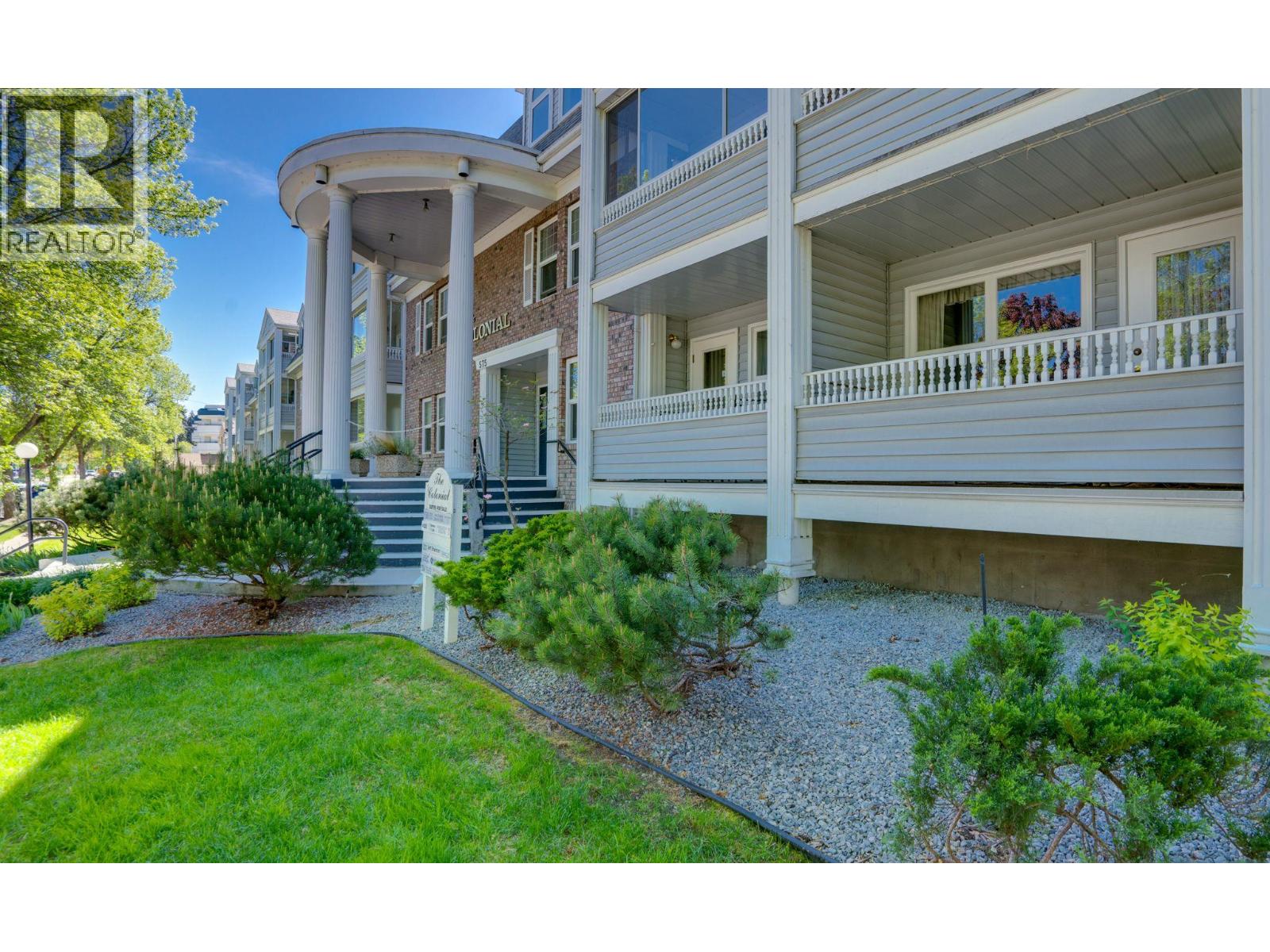 #222 575 Sutherland Avenue - 34