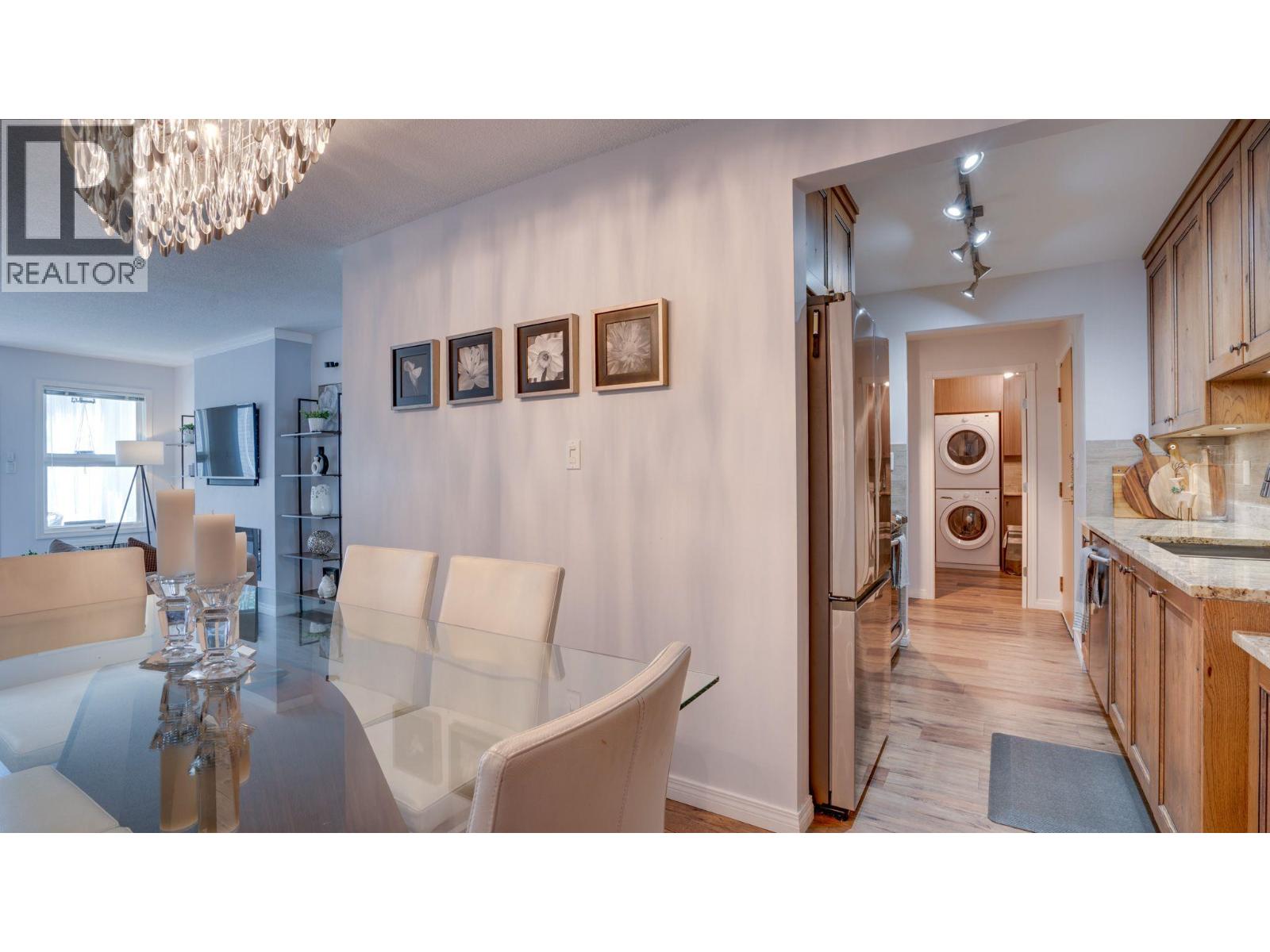 #222 575 Sutherland Avenue - 8