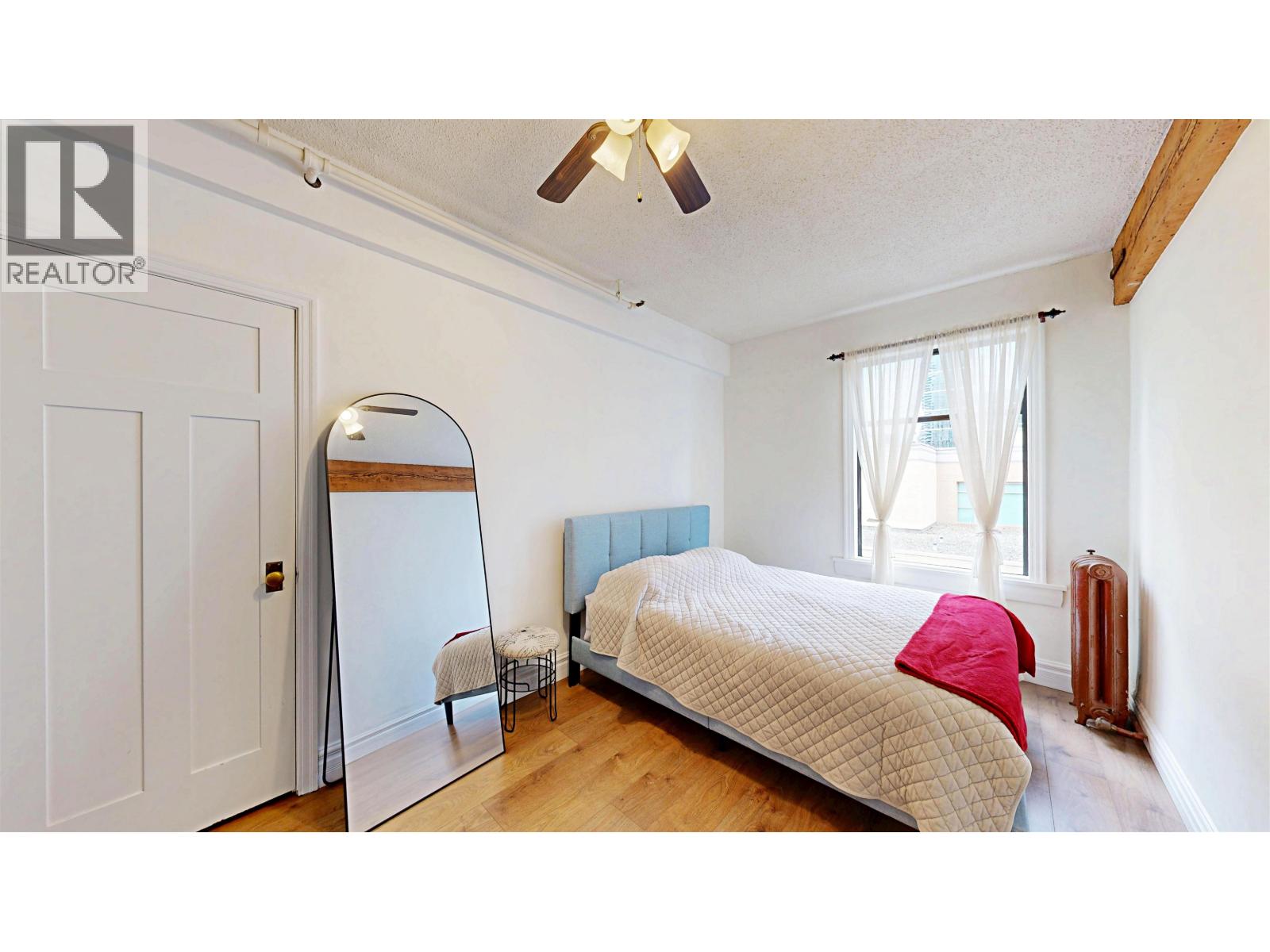 1 Bed, 1 Bath Apartment for Sale in Vancouver – 54 777 BURRARD STREET, Vancouver – MLS# R3121879 - Image 12