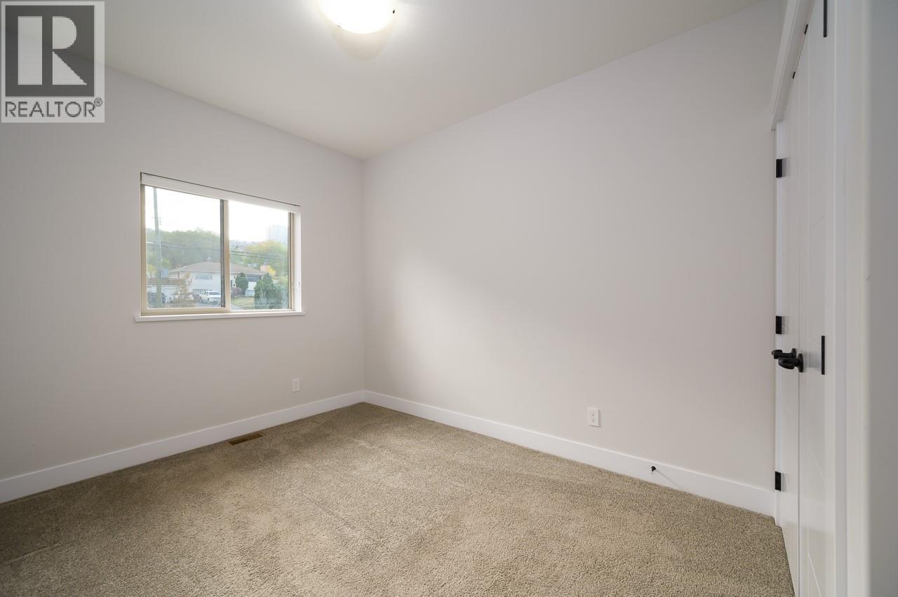 #105 60 HUDSONS BAY Trail - 19