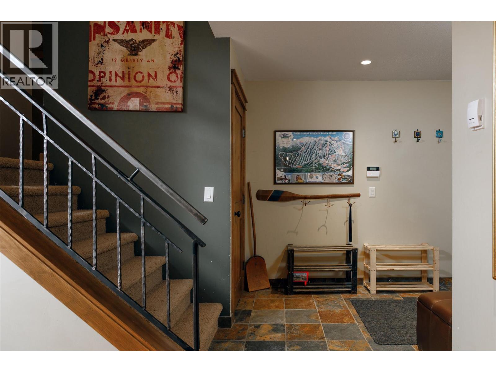 5895 Snow Pines Way Unit# 6, Big White