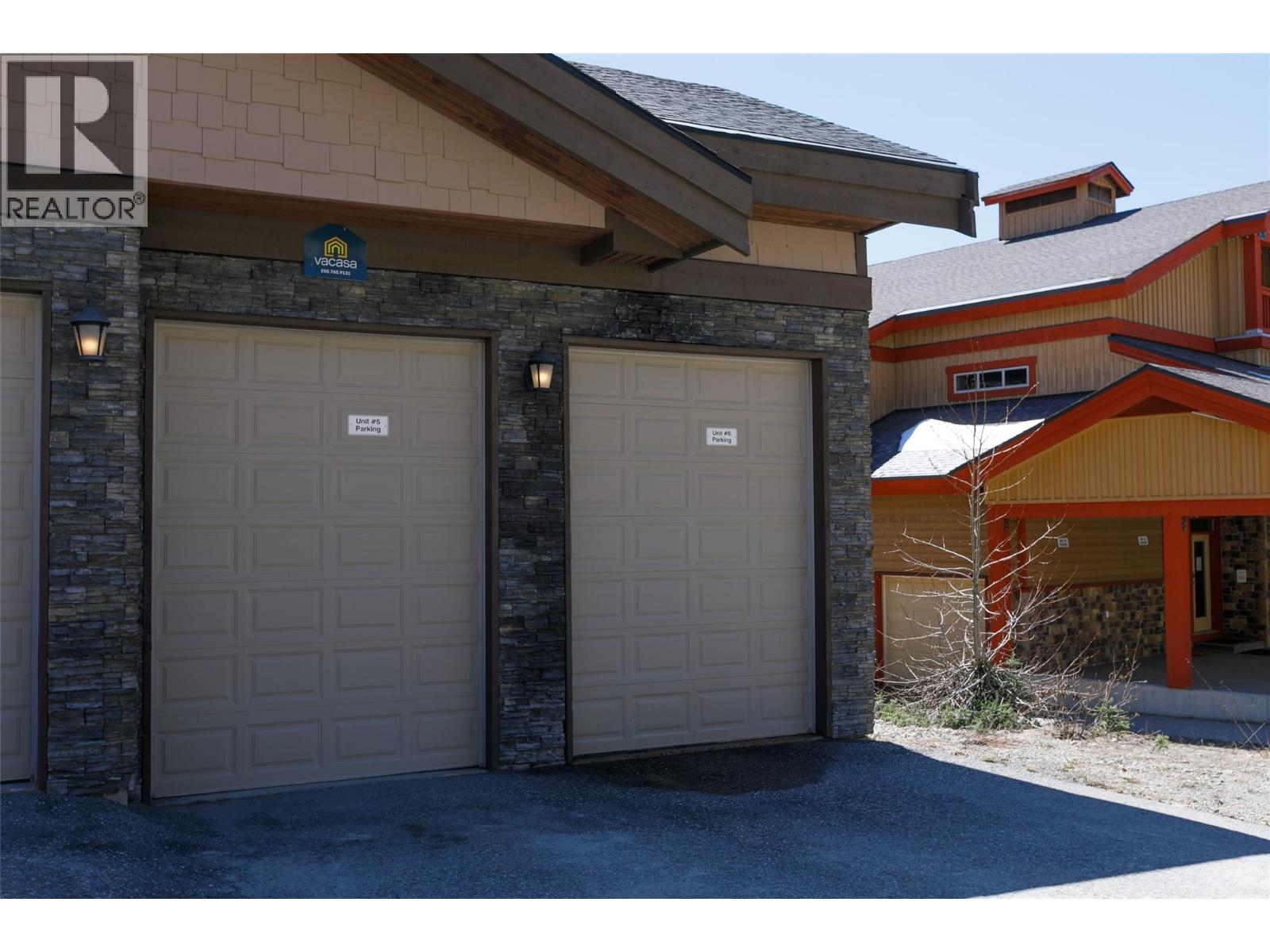 5895 Snow Pines Way Unit# 6, Big White