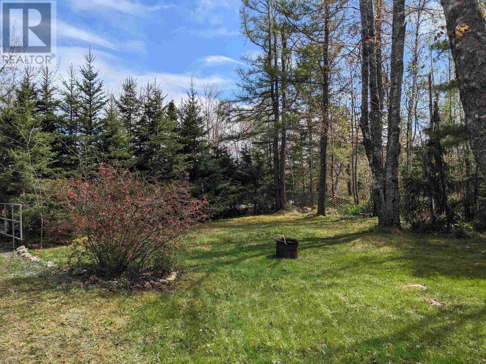 Property 7 of 29 of 90 Petpeswick Drive