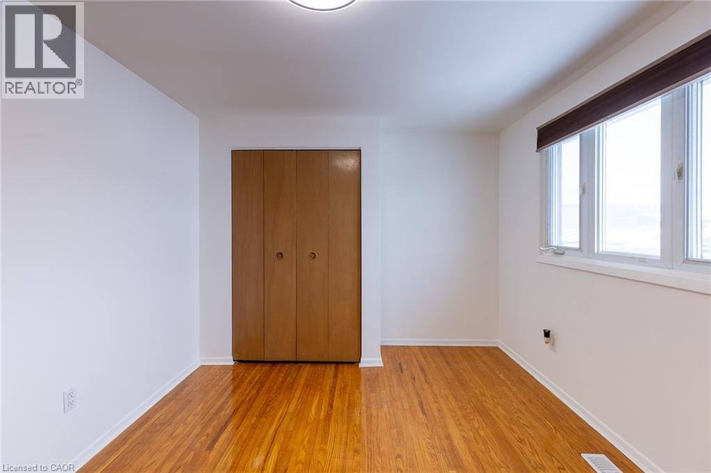 1 ELDRID Court Unit# Main, Grimsby, Ontario, L3M1Z1 — Photo 8