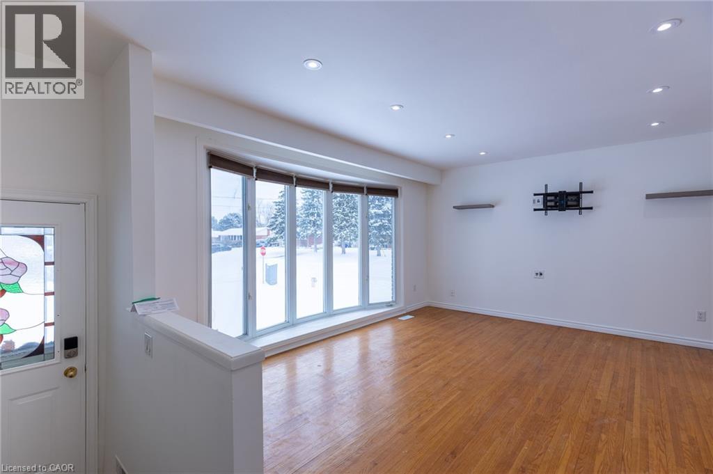 1 ELDRID Court Unit# Main, Grimsby, Ontario, L3M1Z1 — Photo 20