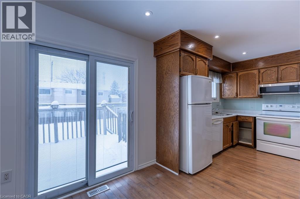1 ELDRID Court Unit# Main, Grimsby, Ontario, L3M1Z1 — Photo 12