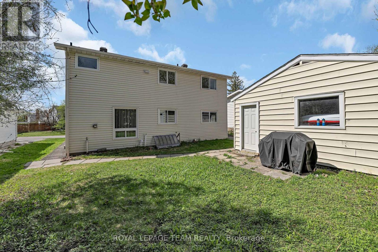 73 SOUTHPARK DRIVE - 46