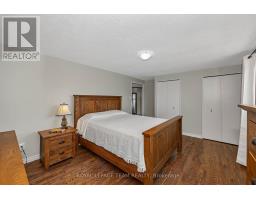 73 Southpark Drive, Ottawa, ON K1B3B5 Photo 36
