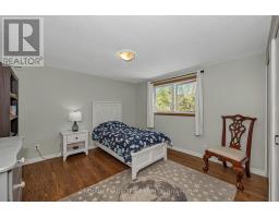 73 Southpark Drive, Ottawa, ON K1B3B5 Photo 34
