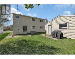 73 Southpark Drive, Ottawa, ON K1B3B5 Photo 25