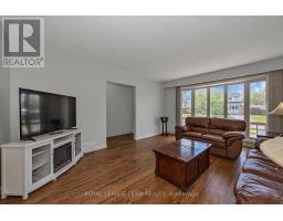 73 Southpark Drive, Ottawa, ON K1B3B5 Photo 23