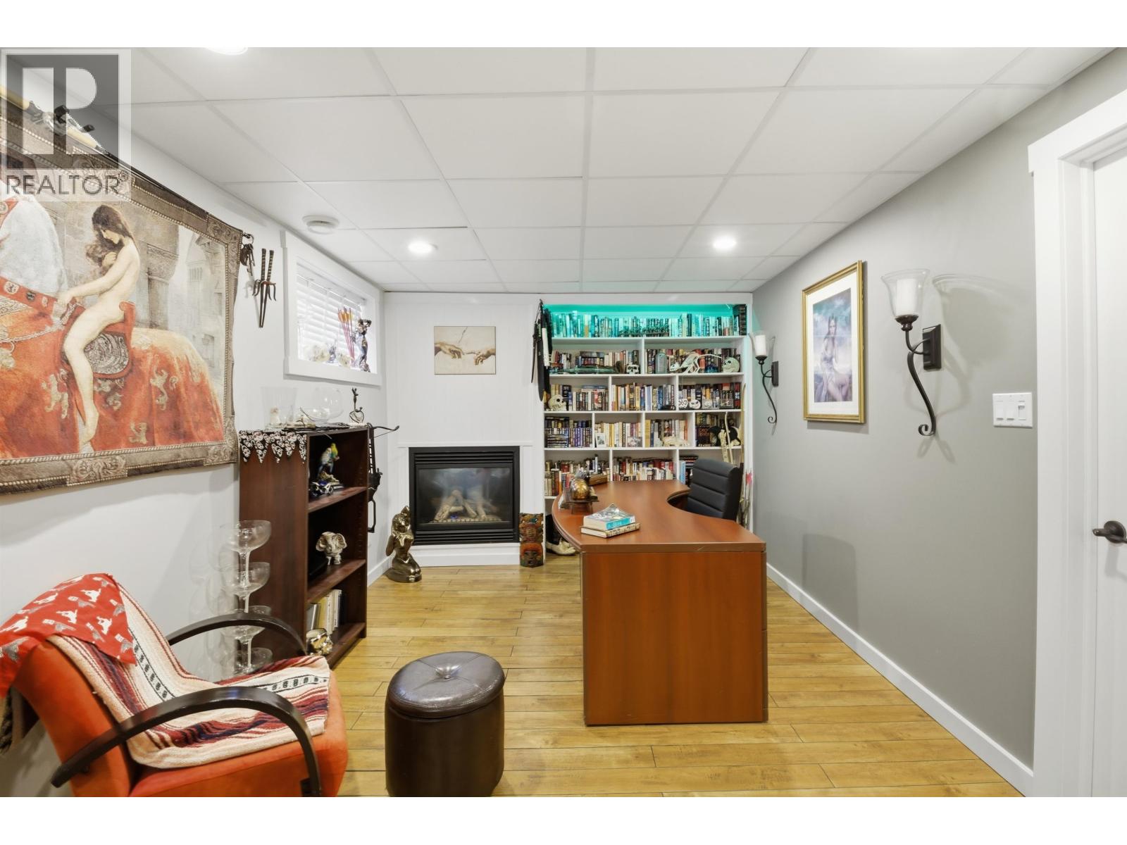 8604 78A STREET - 19