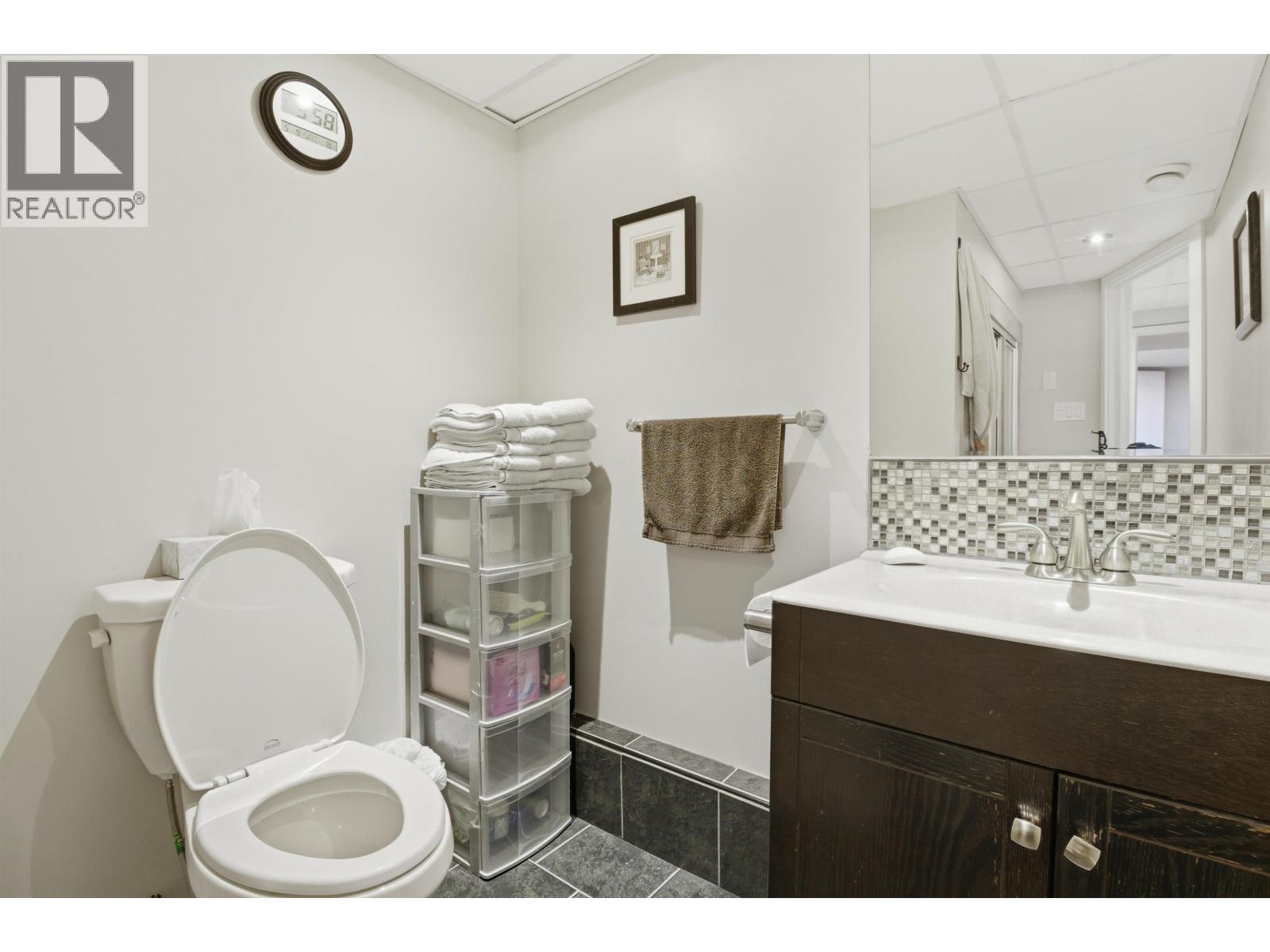 8604 78A STREET - 23