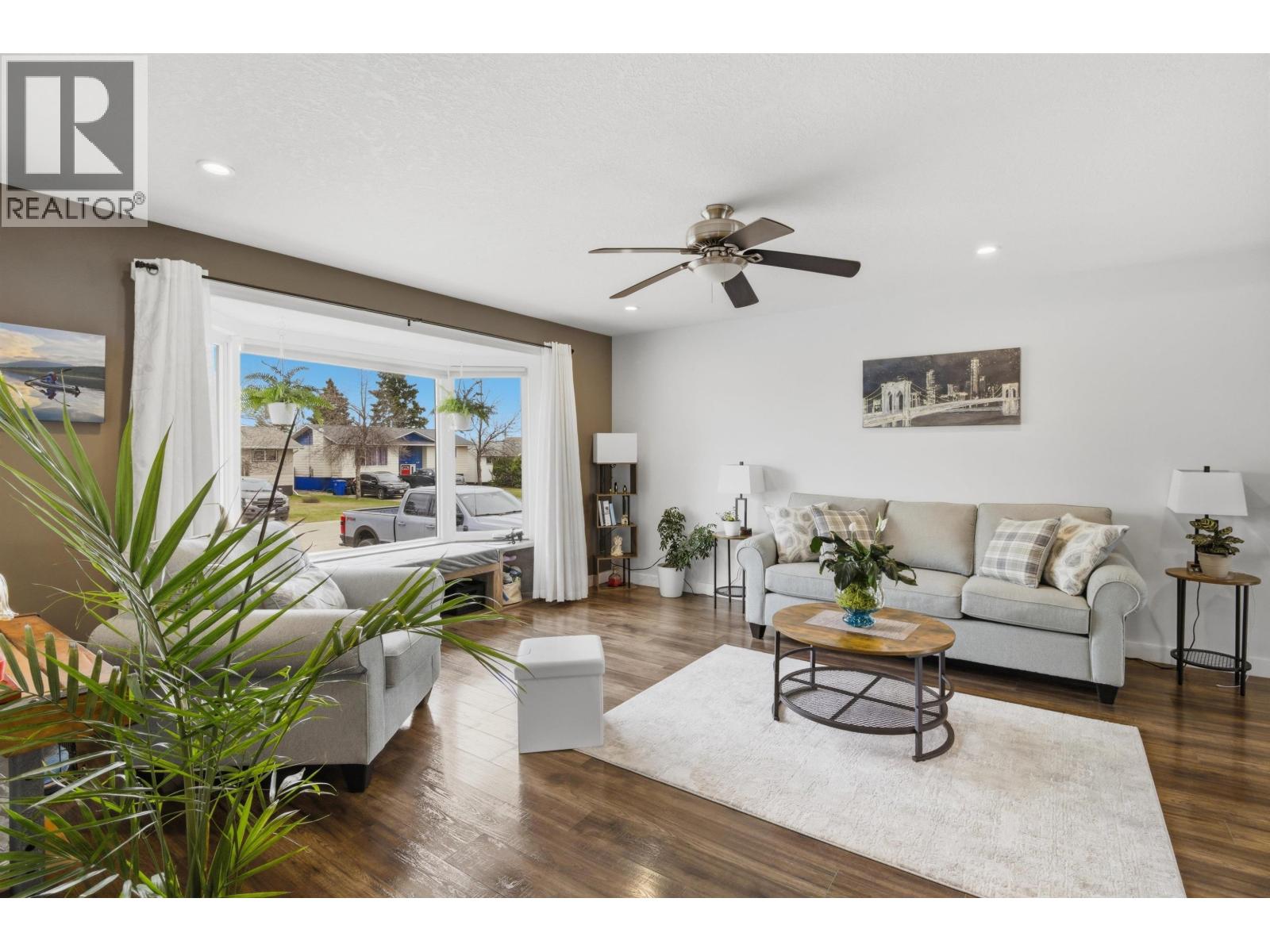 8604 78A STREET - 6