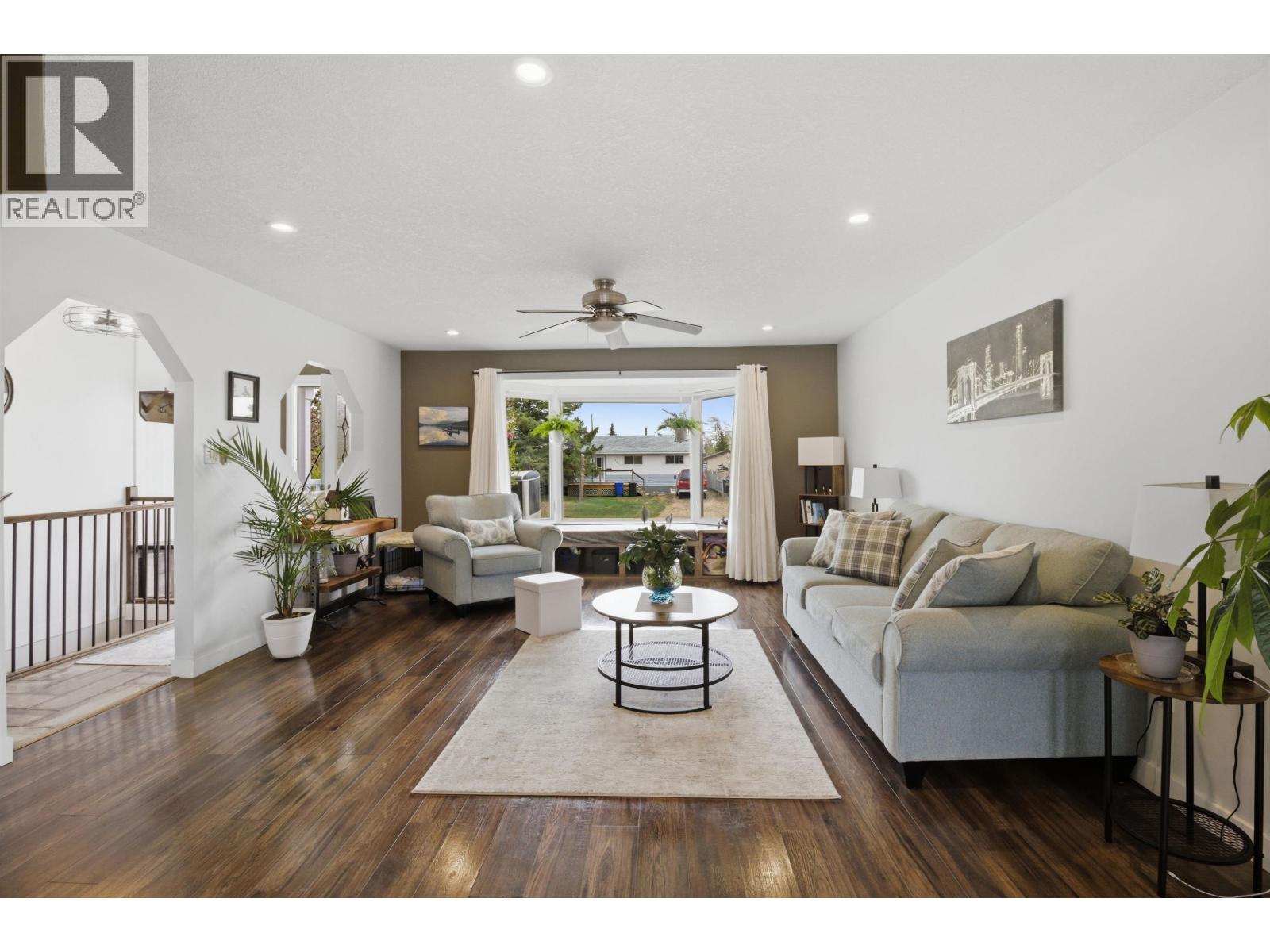8604 78A STREET - 7